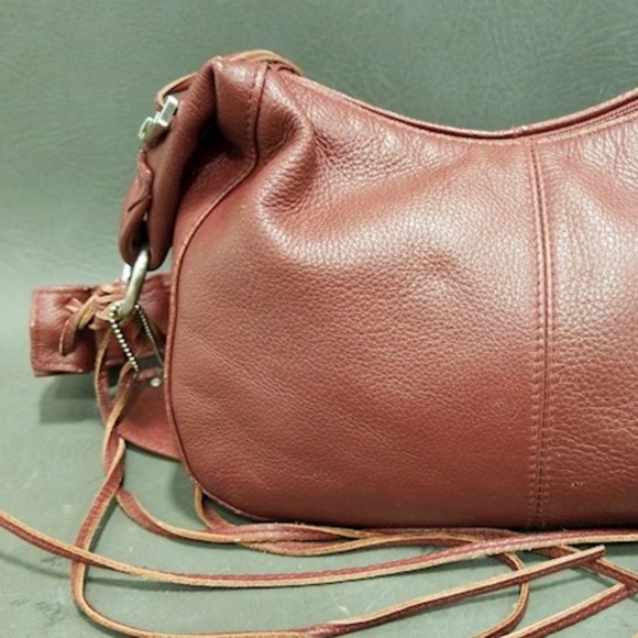 Fortuna Valentino Deep Red Shoulderbag Purse - Picture 2 of 7